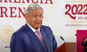 AMLO defiende a Noroña por críticas en Citi Market: “fifís necesitan educarse”