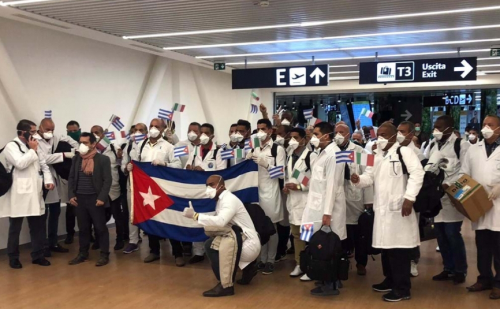 Médicos Cubanos