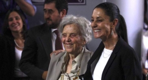 Elena Poniatowska  y Claudia Sheinbaum