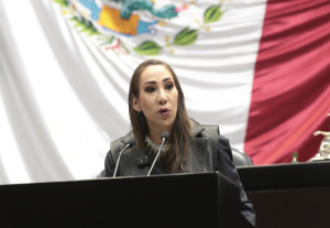 Noemí Luna impulsa reforma en beneficio de madres que viven con sus hijos en cárceles