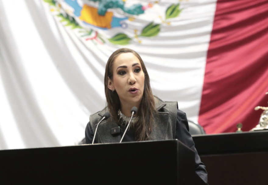 Noemí Luna impulsa reforma en beneficio de madres que viven con sus hijos en cárceles