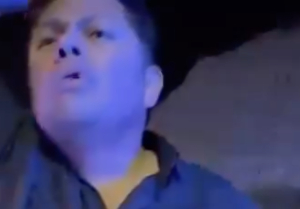 Captan a operador morenista detenido en alcoholímetro de Pachuca y amenaza: “me la voy a cobrar”, dice