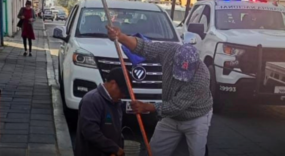 CAPAMH realiza trabajos de reparación de fugas en distintos puntos de Huamantla