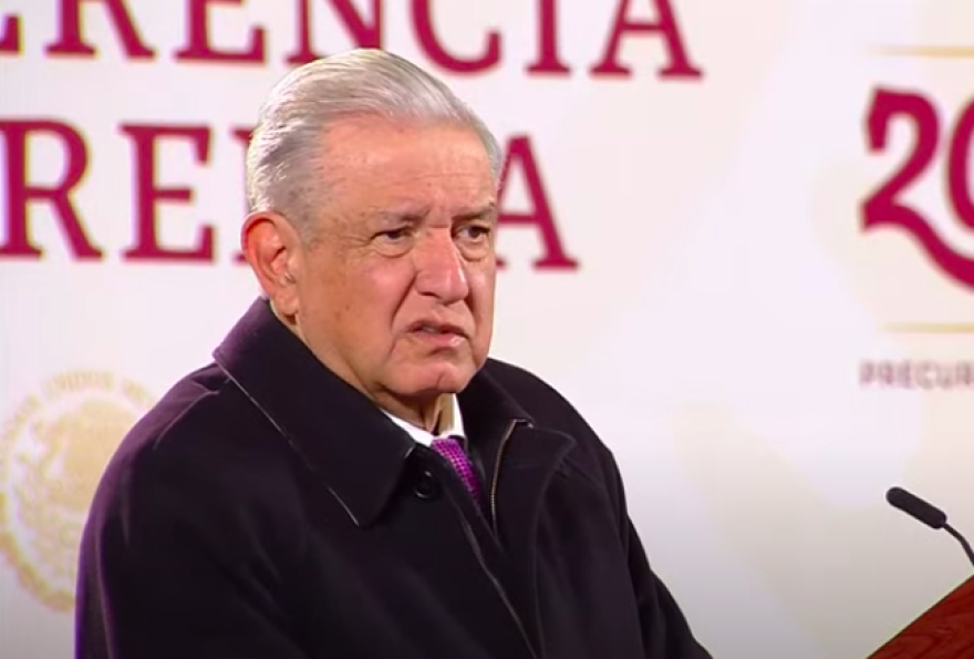 AMLO critica que entre mayor escolaridad tiene la gente menos apoyan a su gobierno