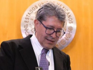 Monreal advierte divisiones internas en Morena por reforma electoral de Sheinbaum