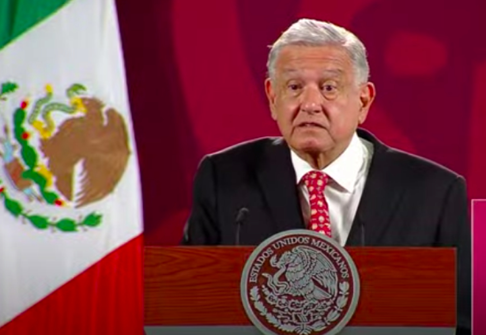 AMLO asegura que con la 4T, CFE y Pemex se salvaron porque las querían desaparecer