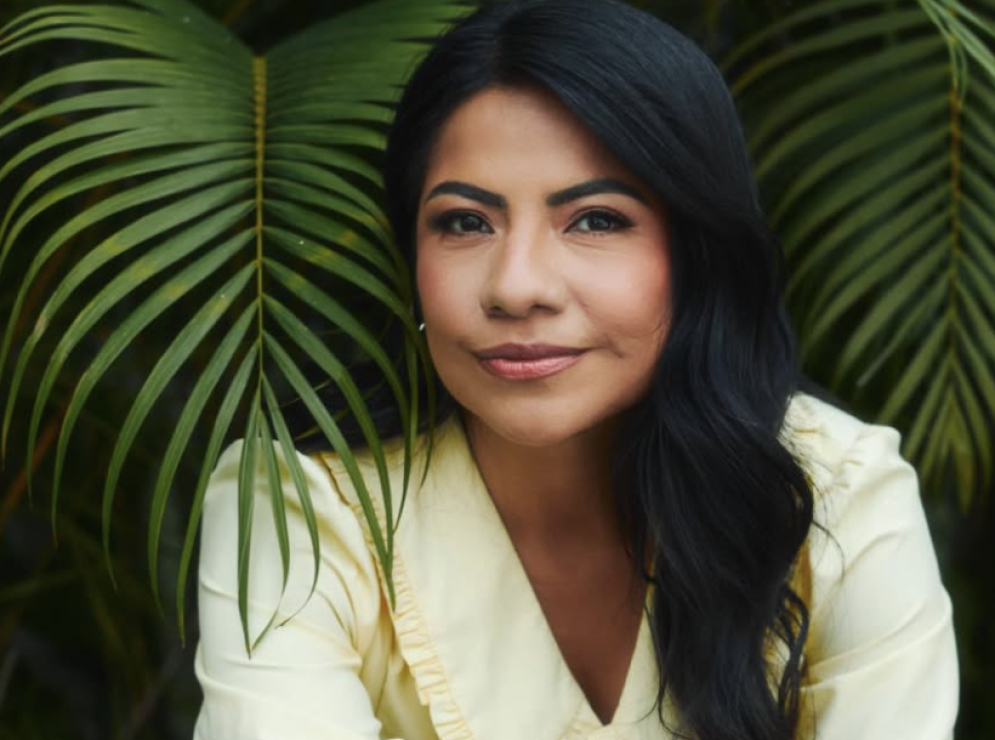 La 4T denuncia a Indira Kempis "por atacar la dignidad y la moral de Morena"