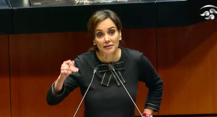 Lilly Téllez expresa su apoyo a Ciro Gómez Leyva tras ataque de AMLO