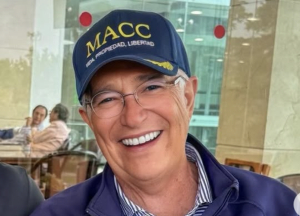 Salinas Pliego advierte que Morena es el “cáncer más devastador” que le ha dado al país