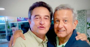 Pío y Andrés Manuel López Obrador 