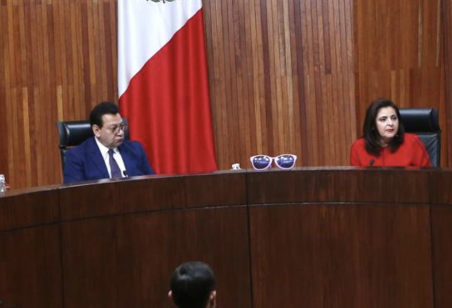 TEPFJ descarta que AMLO haya vulnerado principios de equidad, neutralidad e imparcialidad y uso de recursos públicos en la pasada elección
