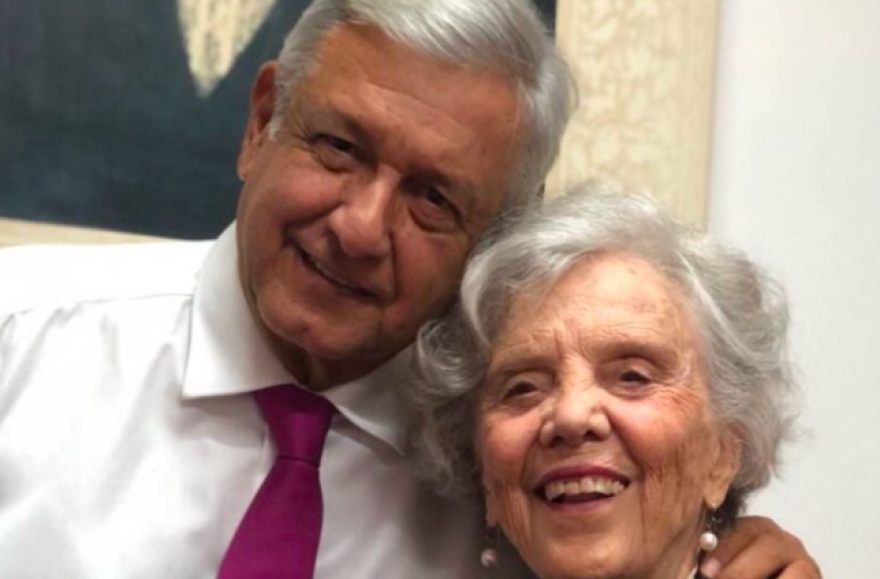 AMLO le manda un abrazo a Elena Poniatowska tras críticas de las mañaneras