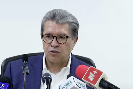Monreal acusa violaciones al derecho internacional por redadas en EU contra migrantes indocumentados