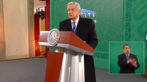 A Bartlett le quieren echar la culpa hasta por el apagón del vaticano: AMLO
