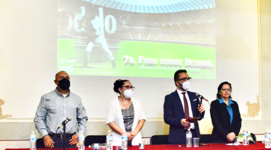 Inicia el 7º Foro sobre Béisbol Amateur en Puebla; Buap homenajea al beisbolista Agustín Mora