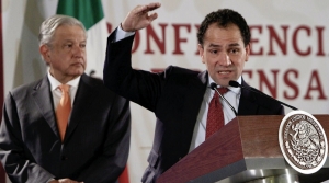 AMLO y Arturo Herrera, secretario de Hacienda