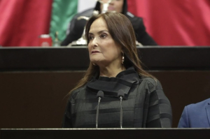Patricia Armendáriz va por iniciativa para sancionar venta y acarreo de votos