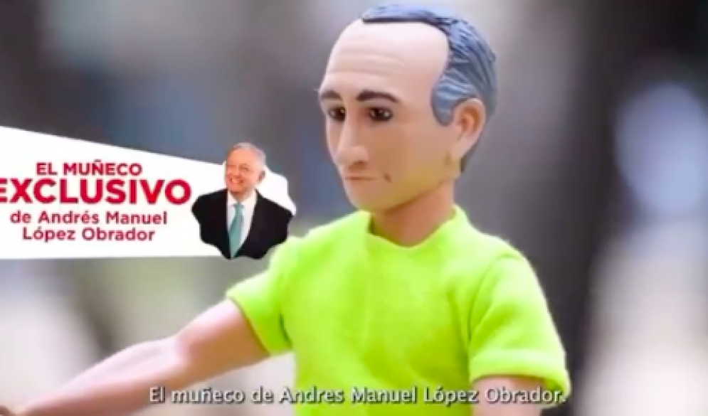 Con muñeco “Hugo López Mattel; el juguete de AMLO” Héctor Suárez Gomís se burla de la 4t al frente de la pandemia