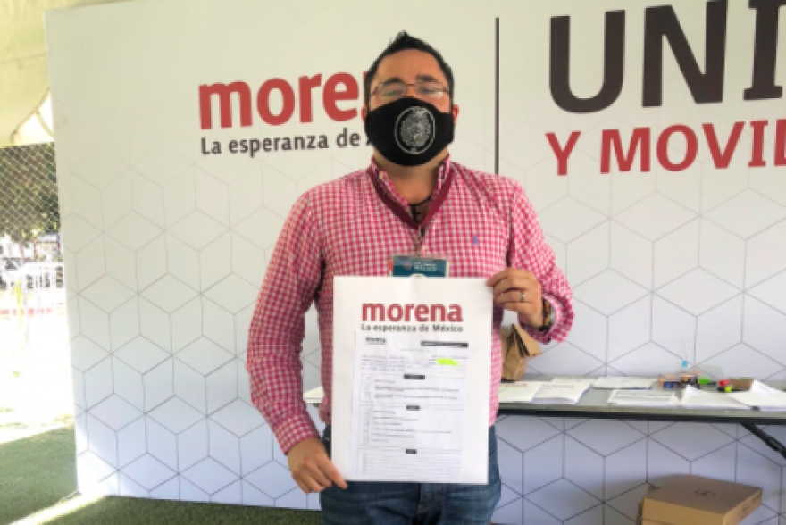 "Falso pirata" se registra como diputado plurinominal por Morena