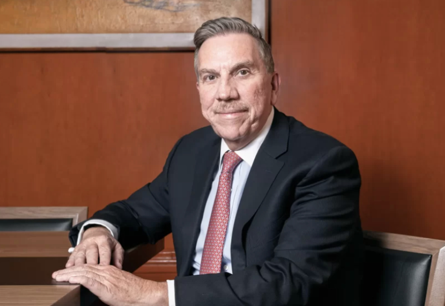 Ministro Javier Laynez advierte que jueces deben llegar a sus puestos exclusivamente debido al mérito académico, profesional y ético