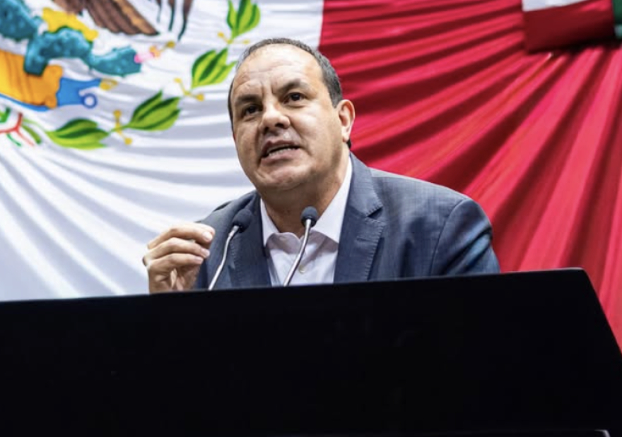 El Cuauh justifica jugar padel y votar a distancia durante sesión de la comisión de presupuesto: “me recomendaron hacer ejercicio”, dice