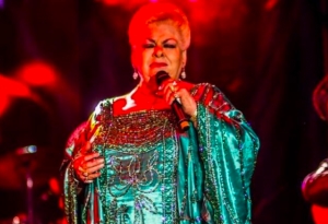 Paquita la del Barrio será candidata a diputada con MC en Veracruz