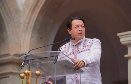Mario Delgado advierte que están incrementando las "campañas negras" en contra de AMLO