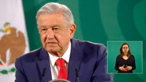 Entrega de becas Benito Juárez se retrasan; pronto se resolverá: AMLO