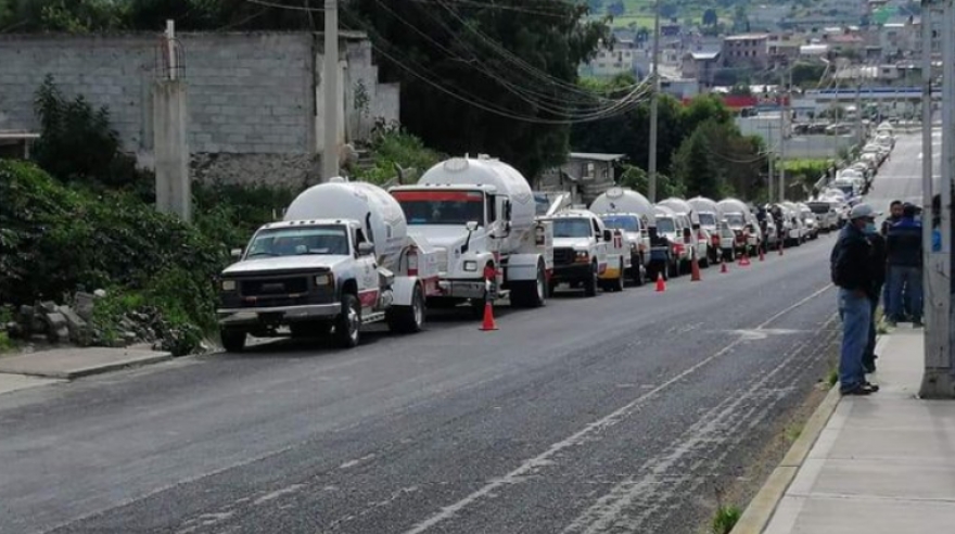 Gaseros se van a paro nacional tras anuncio del Gobierno Federal de tope a precios máximos