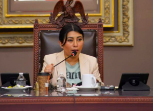 Presenta Nora Escamilla iniciativa de paridad de género en Juntas Auxiliares