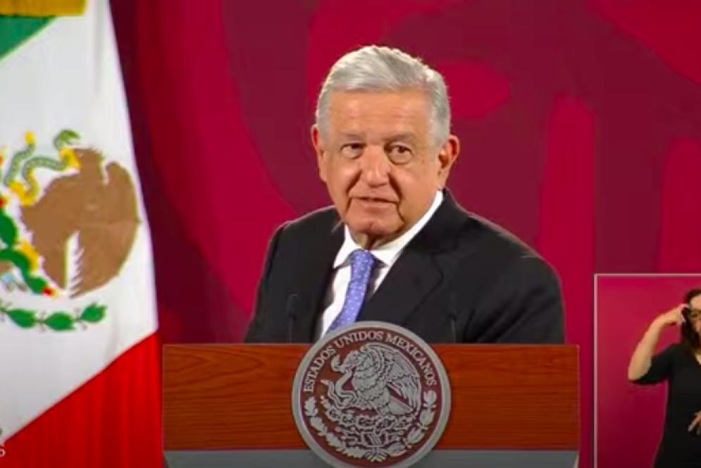 AMLO acusa a empresa española por contratar a Felipe Calderón: “es ofensivo”, dice