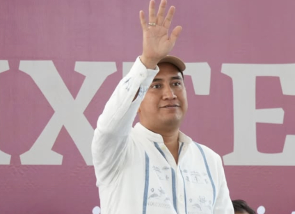 Senador morenista presume que “conservadores” no van a vencer a Sheinbaum