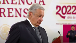 AMLO defiende espionaje de la SEDENA: “ellos tienen labores de inteligencia, no de espionaje”