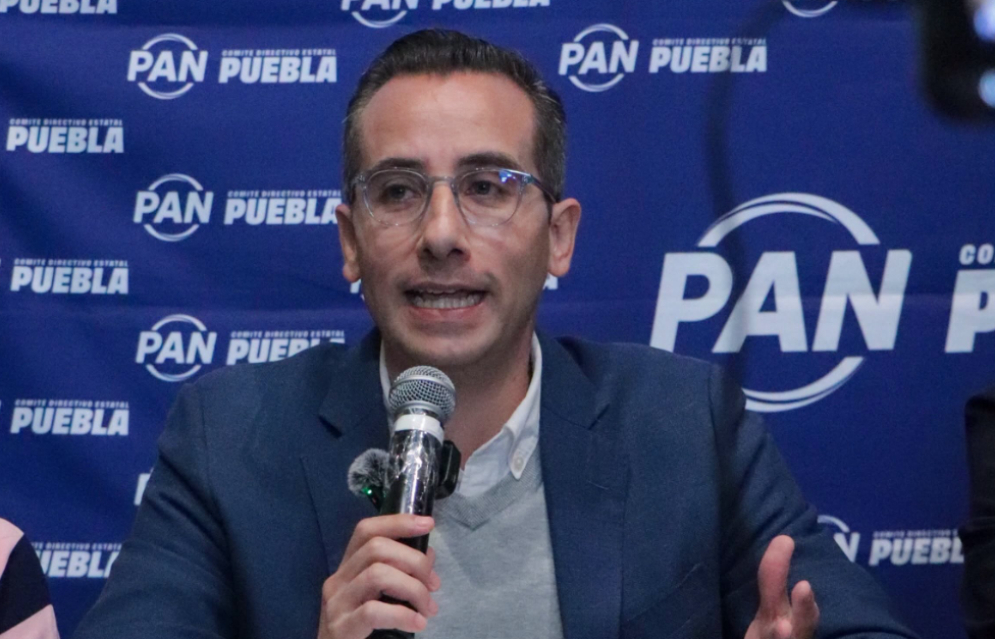 Mario Riestra tunde a la 4T por fracaso de la Ley Casco