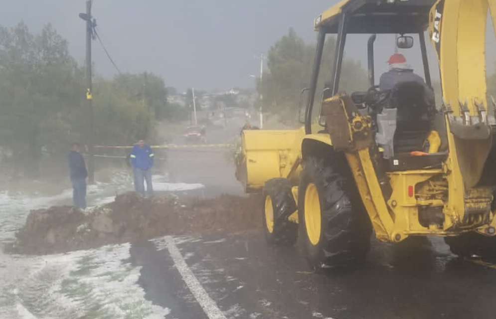 Emergencia por granizada activa protocolos de seguridad en Tzompantepec