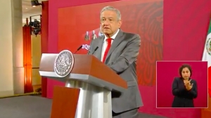 Exhorta AMLO a FRENAAA a no rendirse bajo ninguna circunstancia