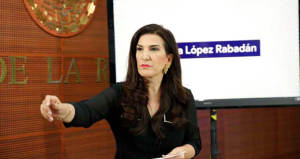 Kenia López Rabadán , senadora por el PAN